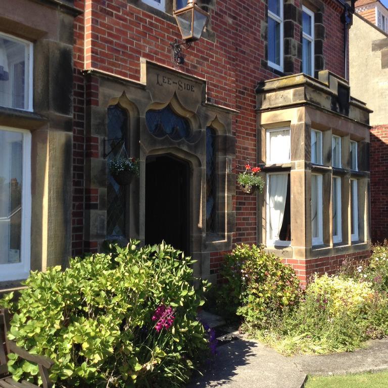 Lee-Side B&B Robin Hood's Bay Exterior photo